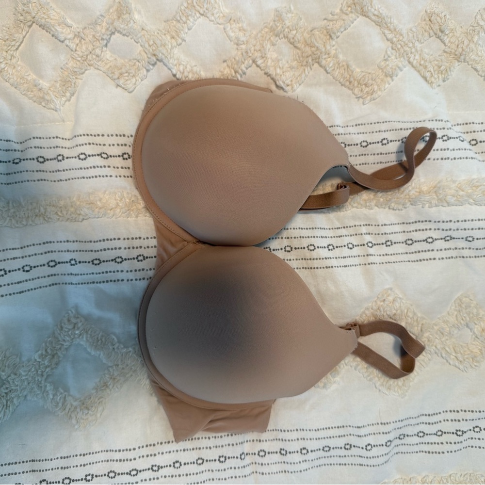 Victoria’s Secret T-shirt push-up Bra